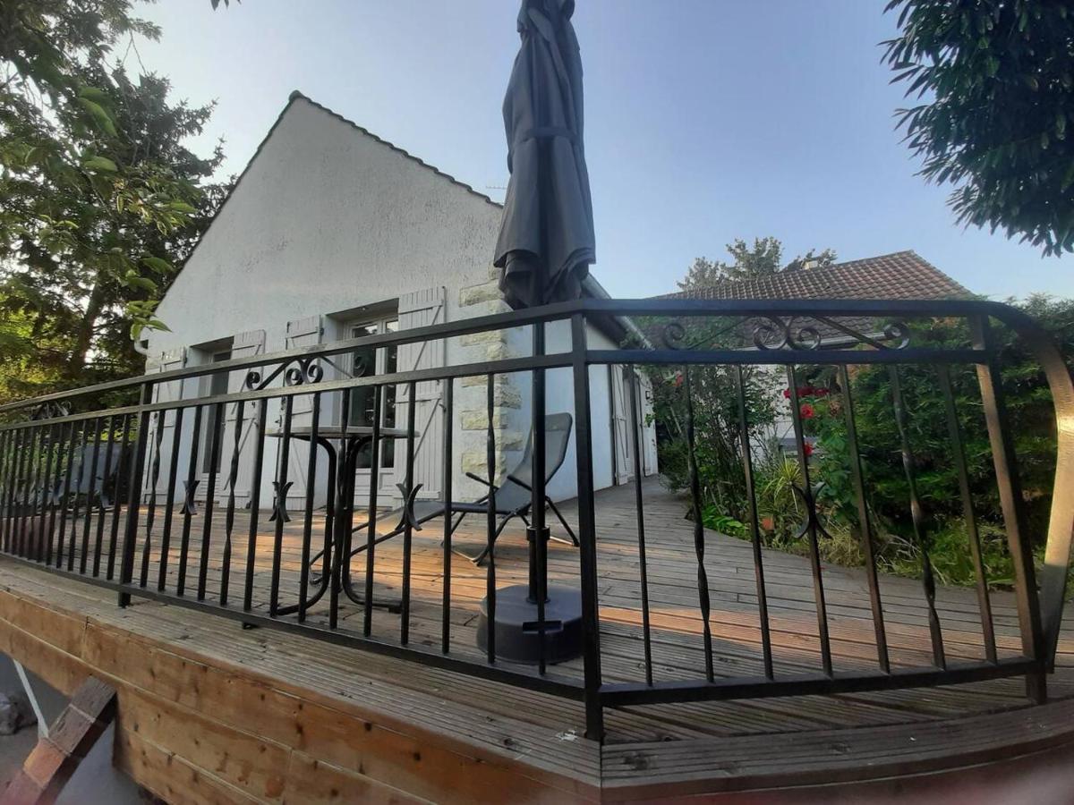 Maison Confort Et Repos Crecy-la-Chapelle Exteriér fotografie